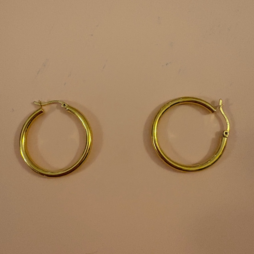 Silpada Gold Hoop Earrings - Picture 3 of 3